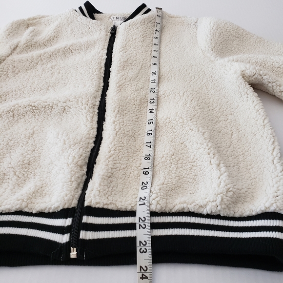 Venus Sherpa Bomber Jacket - Picture 6 of 9